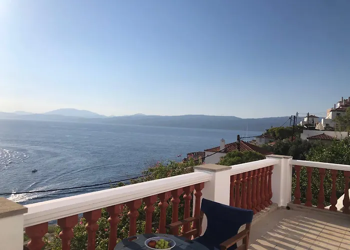Villa Hydra Estrella