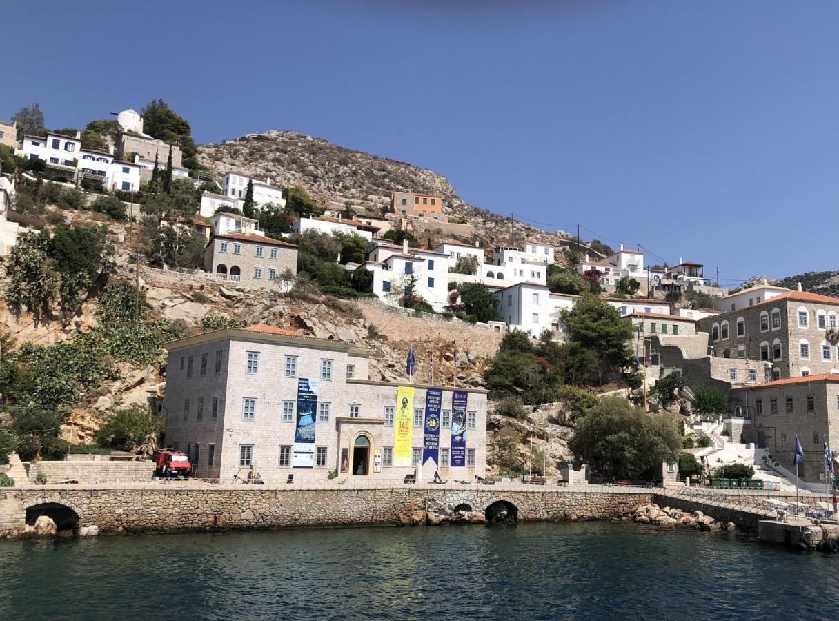 Hydra Estrella Hydra (Saronic Islands)